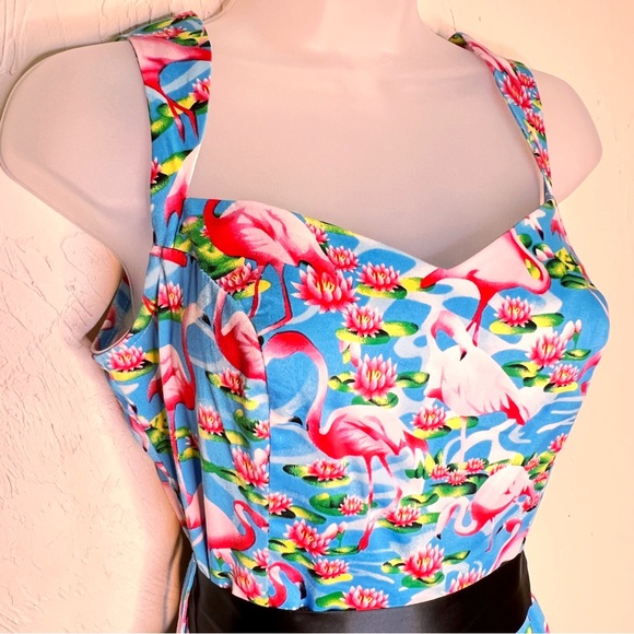 Flamingo Blue Pink Tropical Print Vintage Style Fit and Flare Dress Size 6 - Picture 9 of 10